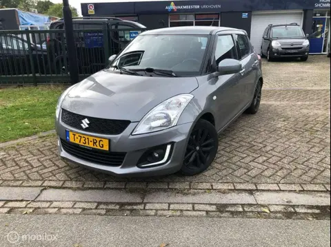 Used SUZUKI SWIFT Petrol 2016 Ad 