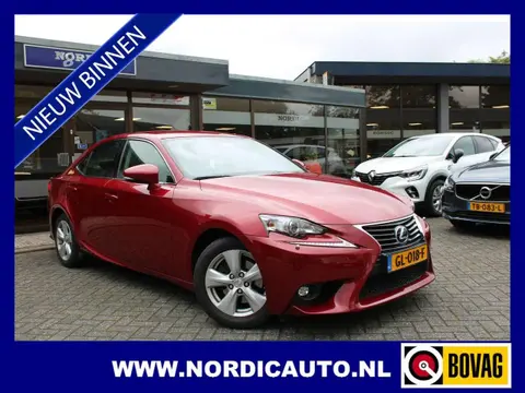 Used LEXUS IS Hybrid 2015 Ad 