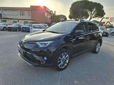 Used TOYOTA RAV4 Hybrid 2017 Ad 