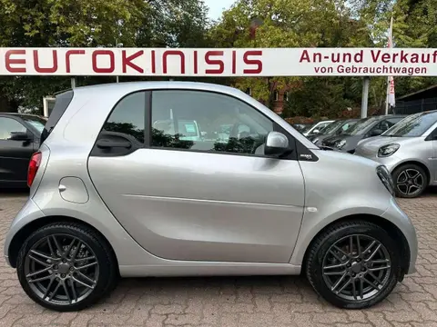 Annonce SMART FORTWO Essence 2019 d'occasion 