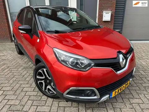 Used RENAULT CAPTUR Petrol 2014 Ad 