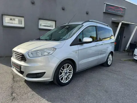 Used FORD TOURNEO Diesel 2015 Ad 