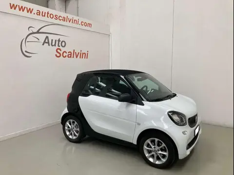 Annonce SMART FORTWO Essence 2018 d'occasion 