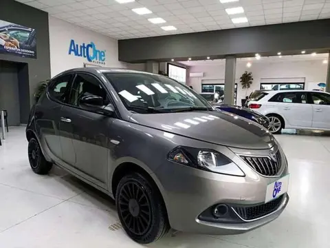 Used LANCIA YPSILON Hybrid 2022 Ad 