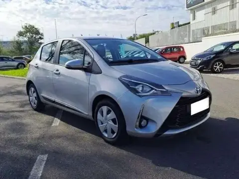 Used TOYOTA YARIS Hybrid 2018 Ad 