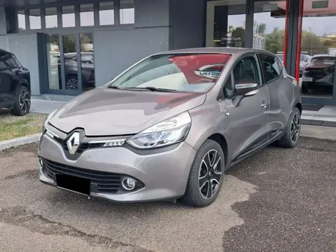 Used RENAULT CLIO Diesel 2015 Ad 