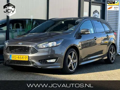 Annonce FORD FOCUS Essence 2017 d'occasion 