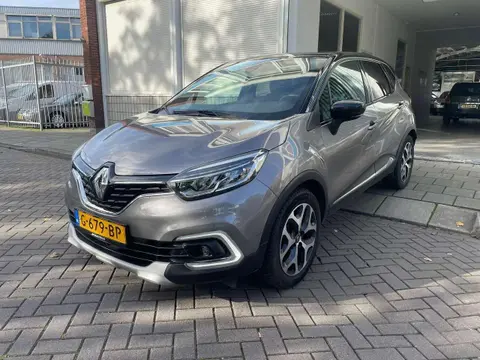 Annonce RENAULT CAPTUR Essence 2019 d'occasion 