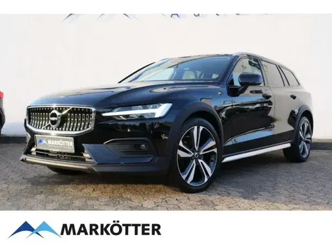 Used VOLVO V60 Diesel 2022 Ad 