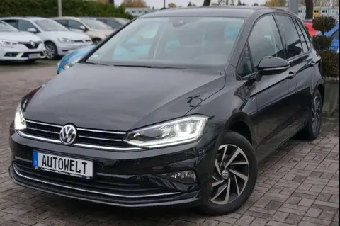 Used VOLKSWAGEN GOLF Petrol 2018 Ad 