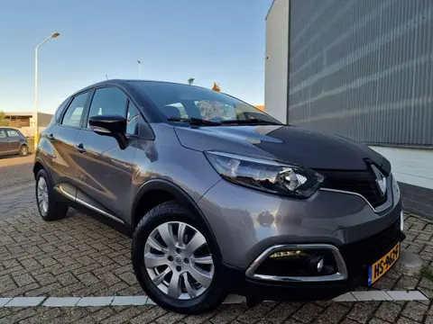 Annonce RENAULT CAPTUR Essence 2016 d'occasion 