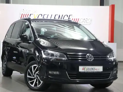 Used VOLKSWAGEN SHARAN Petrol 2018 Ad Germany