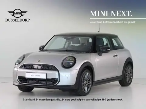 Used MINI COOPER Petrol 2024 Ad 