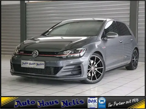 Used VOLKSWAGEN GOLF Petrol 2017 Ad 