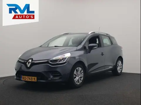 Used RENAULT CLIO Petrol 2017 Ad 