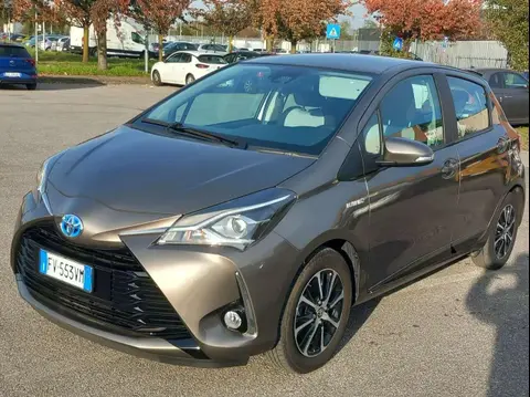 Used TOYOTA YARIS Hybrid 2019 Ad 