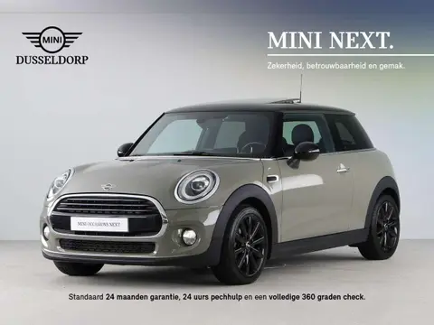 Used MINI COOPER Petrol 2018 Ad 