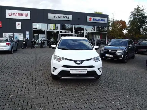 Used TOYOTA RAV4 Hybrid 2018 Ad 