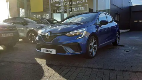 Used RENAULT CLIO Hybrid 2022 Ad 