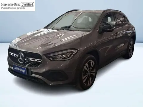 Used MERCEDES-BENZ CLASSE GLA Hybrid 2022 Ad 