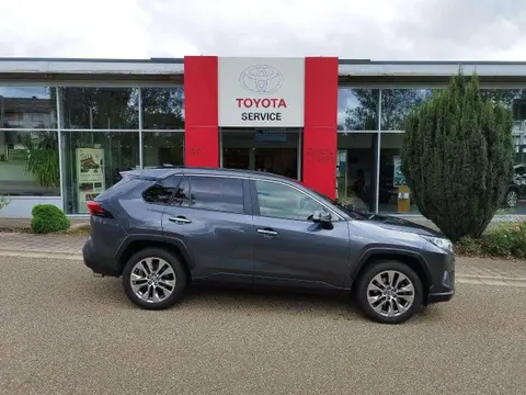 Used TOYOTA RAV4 Hybrid 2021 Ad 