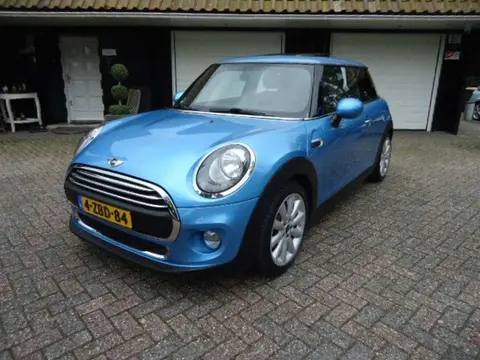 Used MINI ONE Petrol 2014 Ad 