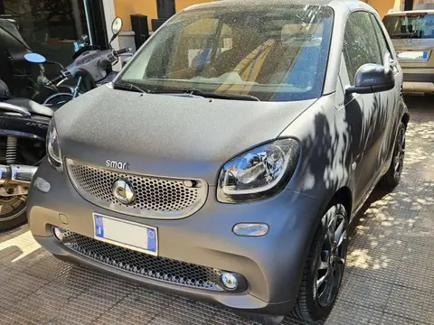 Annonce SMART FORTWO Essence 2017 d'occasion 