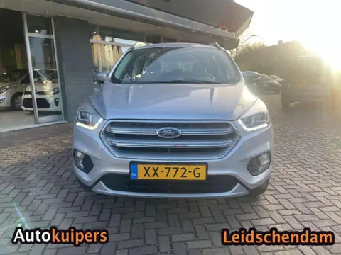 Annonce FORD KUGA Essence 2019 d'occasion 