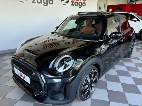 Used MINI COOPER Petrol 2023 Ad 