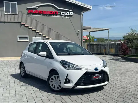 Used TOYOTA YARIS Hybrid 2019 Ad 