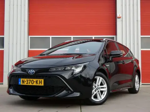 Used TOYOTA COROLLA Hybrid 2021 Ad 