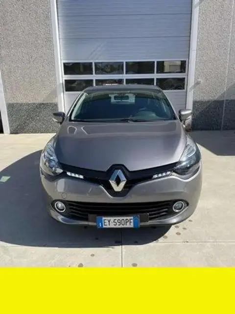 Used RENAULT CLIO Diesel 2015 Ad 