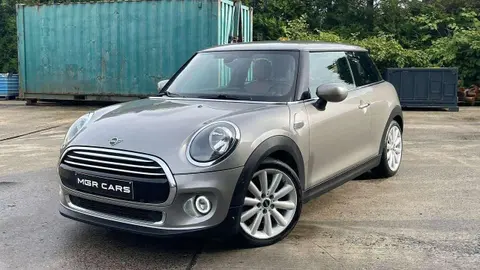 Used MINI COOPER Petrol 2019 Ad 