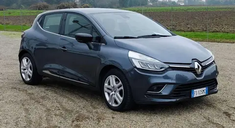 Used RENAULT CLIO LPG 2018 Ad 