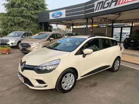 Used RENAULT CLIO Diesel 2018 Ad 