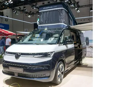 Annonce VOLKSWAGEN T7 Essence 2024 d'occasion 