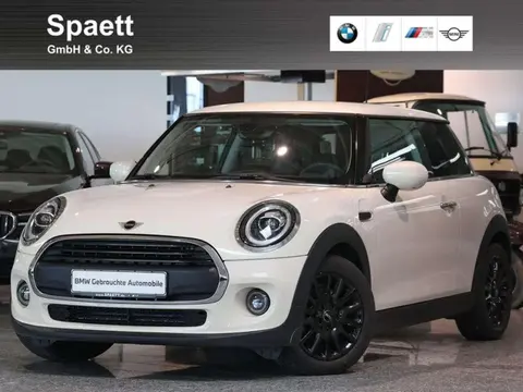 Annonce MINI ONE Essence 2020 d'occasion Allemagne