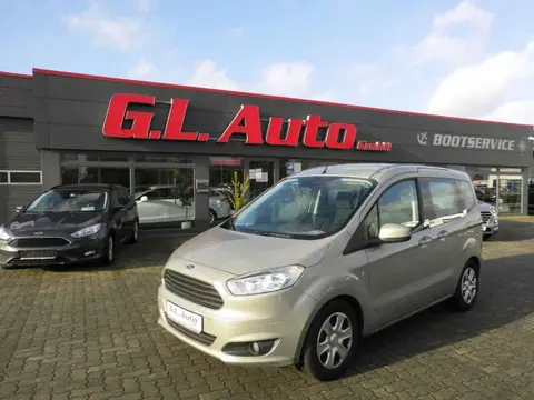 Used FORD TOURNEO Petrol 2015 Ad 