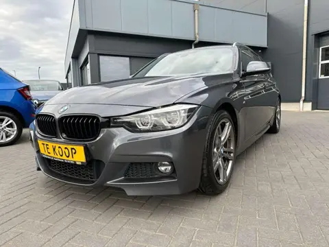 Used BMW SERIE 3 Petrol 2019 Ad 