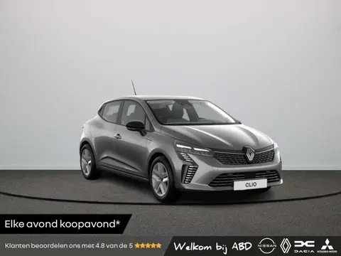 Annonce RENAULT CLIO Essence 2024 d'occasion 