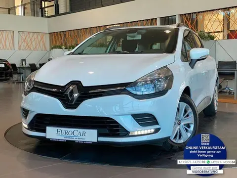 Used RENAULT CLIO Petrol 2018 Ad 