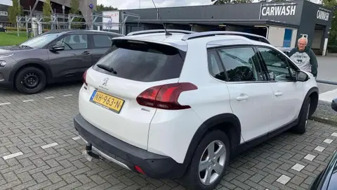 Used PEUGEOT 2008 Petrol 2017 Ad 