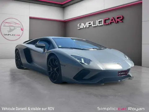 Used LAMBORGHINI AVENTADOR Petrol 2017 Ad 