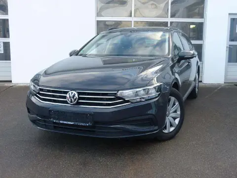 Used VOLKSWAGEN PASSAT Petrol 2020 Ad 