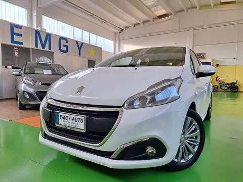 Used PEUGEOT 208 Petrol 2017 Ad 