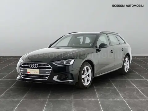 Used AUDI A4  2022 Ad 