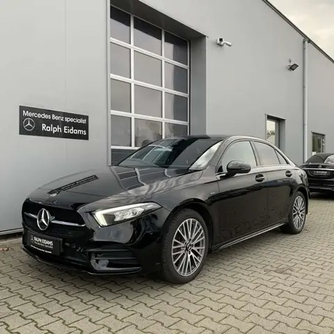 Used MERCEDES-BENZ CLASSE A Hybrid 2021 Ad 