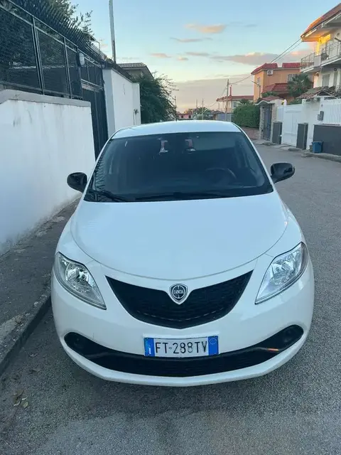 Annonce LANCIA YPSILON Essence 2019 d'occasion 