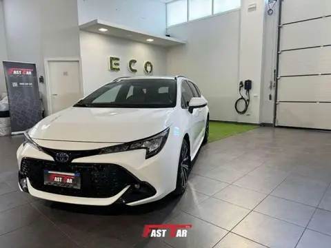 Used TOYOTA COROLLA Hybrid 2023 Ad 