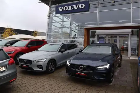 Used VOLVO V60 Petrol 2024 Ad 